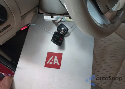 2010 Mercury Mountaineer Premier z USA, uszkodzony, nr VIN 4M2EN3JE8AUJ01701